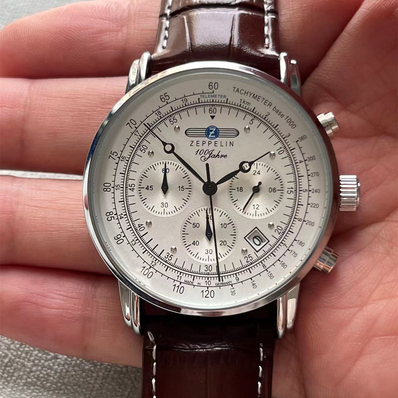 New Zeppelin Series Automatic  - Smartwatch Touch recension och pris