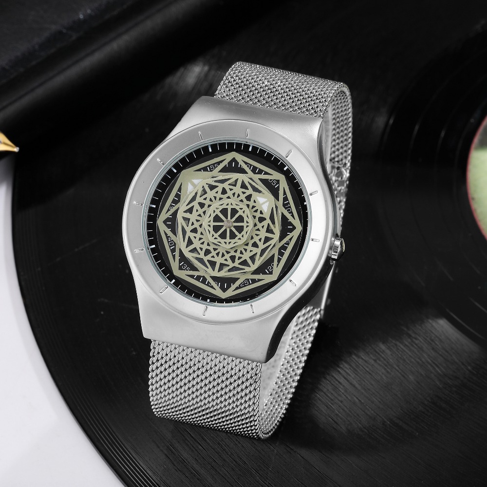 Watches Men Fasion Turntable N - Stainless Mesh Band recension och pris